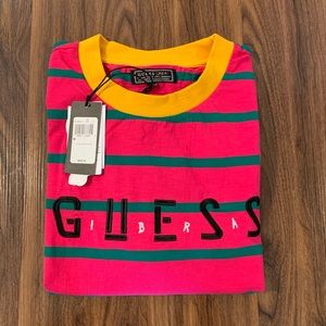 GUESS X J BALVIN OVERSIZED STRIPED LOGO TEE